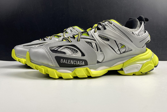 Balenciaga Track Sneaker 542023 W1GC1 1230