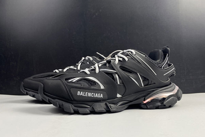 Balenciaga Track Sneaker 542436-W1G81-2045