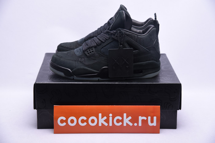 Nike Air Jordan 4 retro kaws black 930155-001